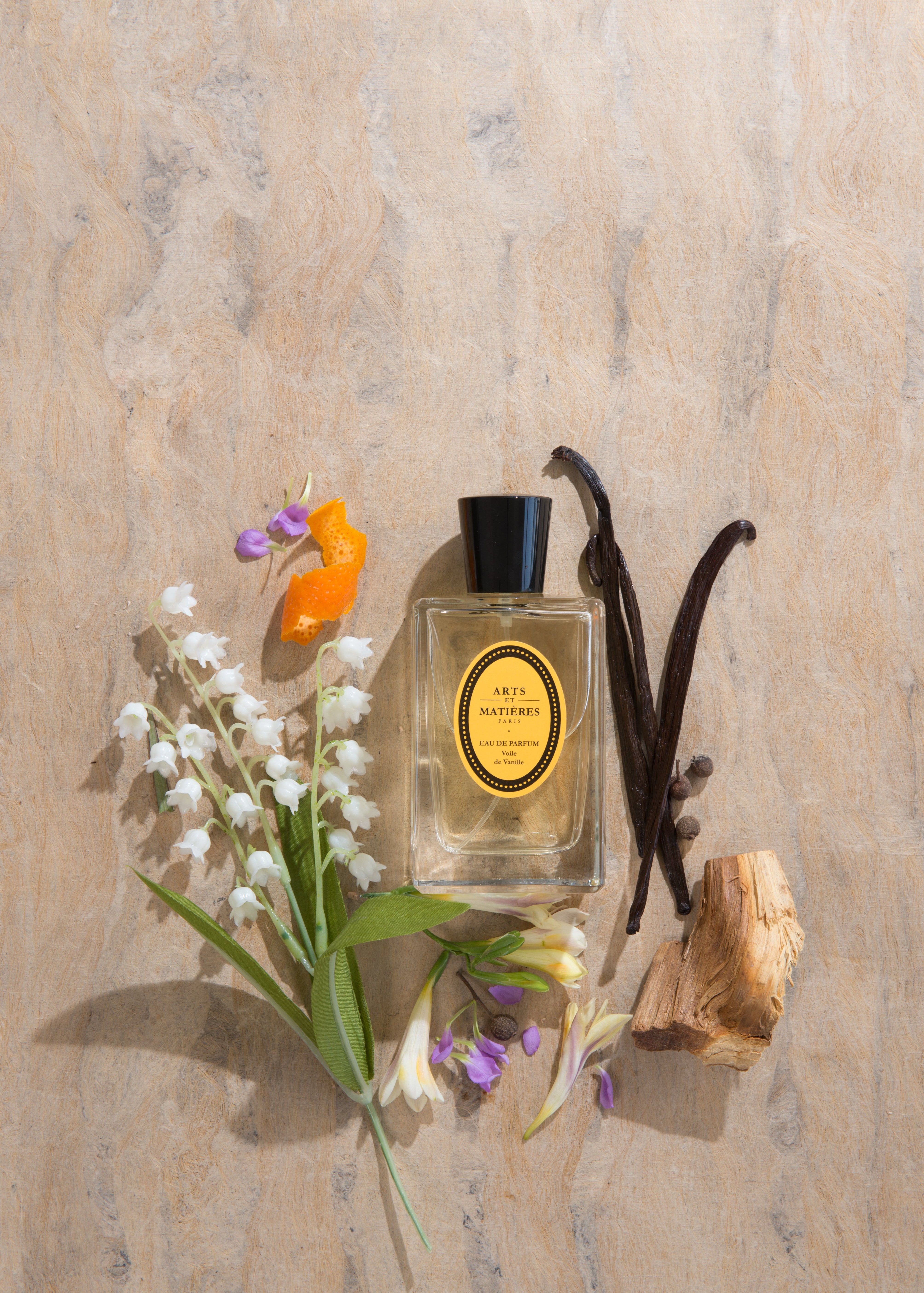 Voile de Vanille Eau de Parfum bottle showing vanilla, almond, and sandalwood notes by Arts et Matières